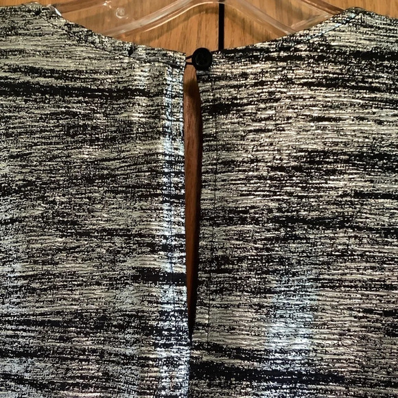 Don’t Ask Why Black & Silver Metallic Romper Sz-OS - Picture 7 of 8